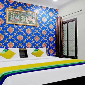 Itsy By Treebo - Ashoka Grand Varanasi