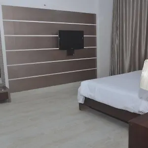 4* Hotel The Amayaa